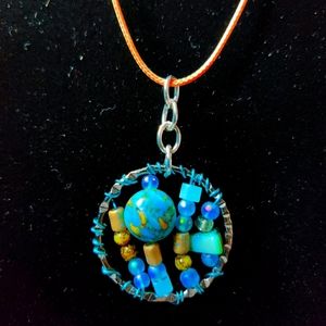 HandmadeTurquoise and bead necklace